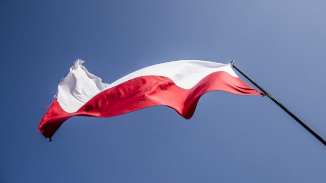 flag-2833903_1920